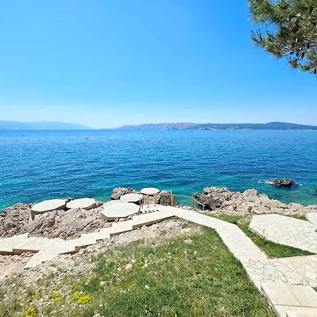 Casa de Férias In 27132 Novi Vinodolski