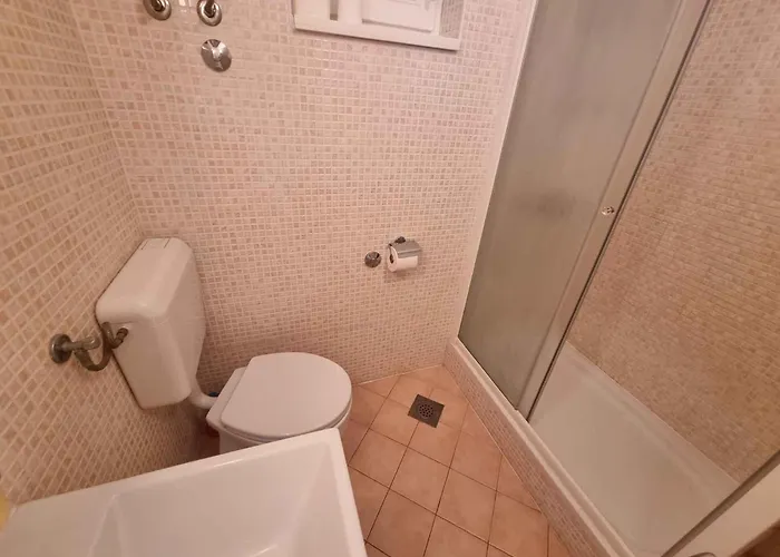 In 27132 Novi Vinodolski