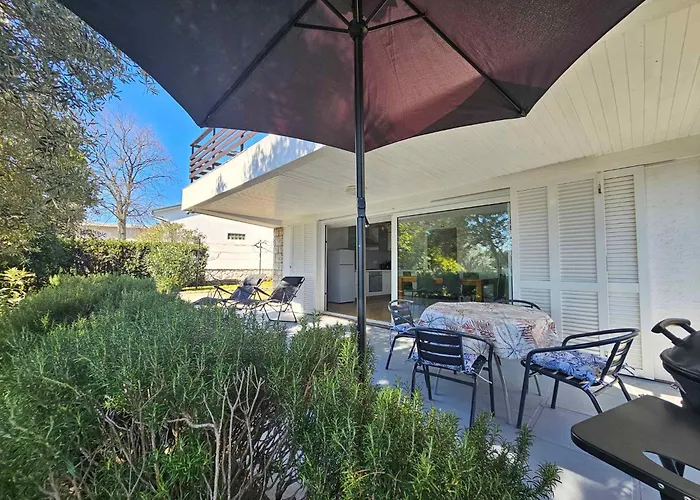 Casa de Férias In 27132 *