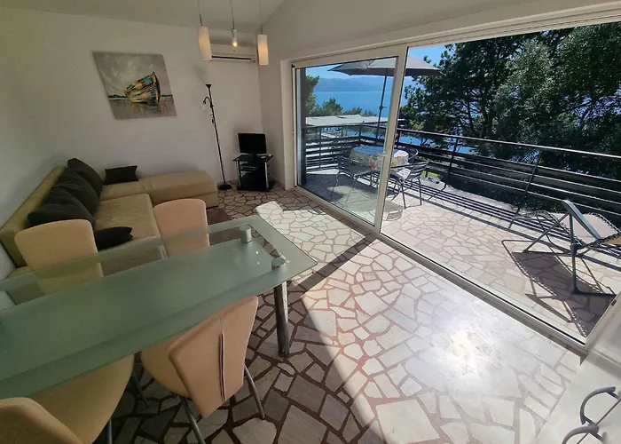 Casa de Férias In 27132 Novi Vinodolski