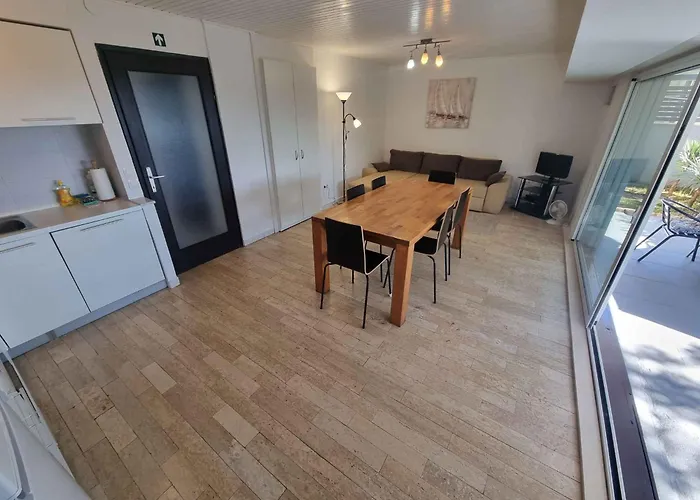 In 27132 Casa de Férias Novi Vinodolski